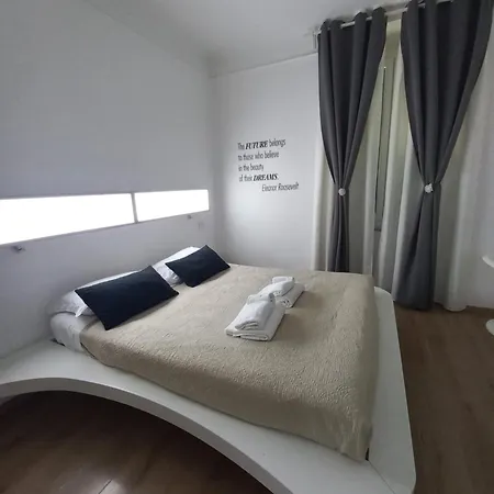 Timeline Cinque Terre By Ferry 4*